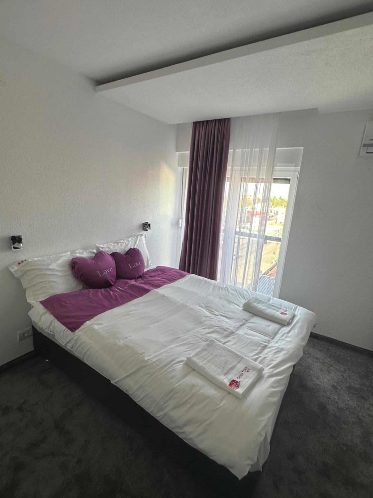 Hotel China Town Prenociste Bělehrad Exteriér fotografie
